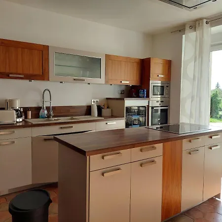Casa de Férias Sille-le-guillaume Maison 10 Personnes Rouëssé-Vassé