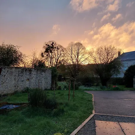Sille-le-guillaume Maison 10 Personnes *