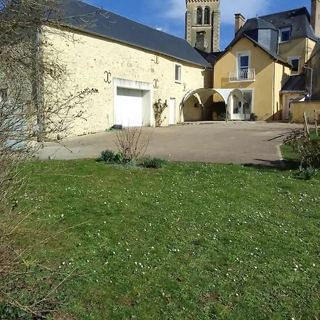 Casa de Férias Sille-le-guillaume Maison 10 Personnes *